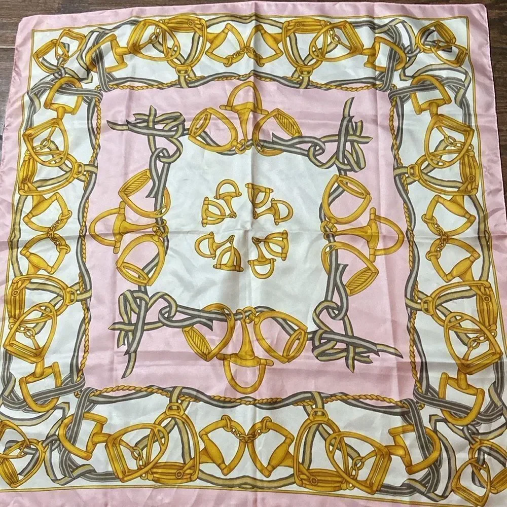 Art Of The SCARF Tie Rack Vintage